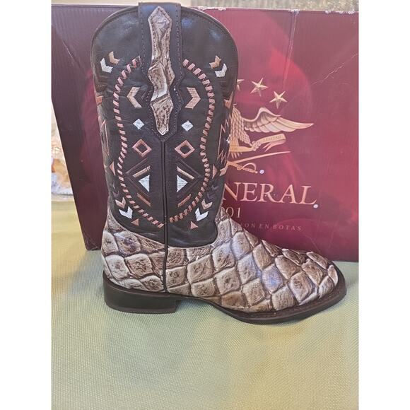 El General Exotic Pirarucu Fish Skin Leather Size 9 USA Western Boots main image 10